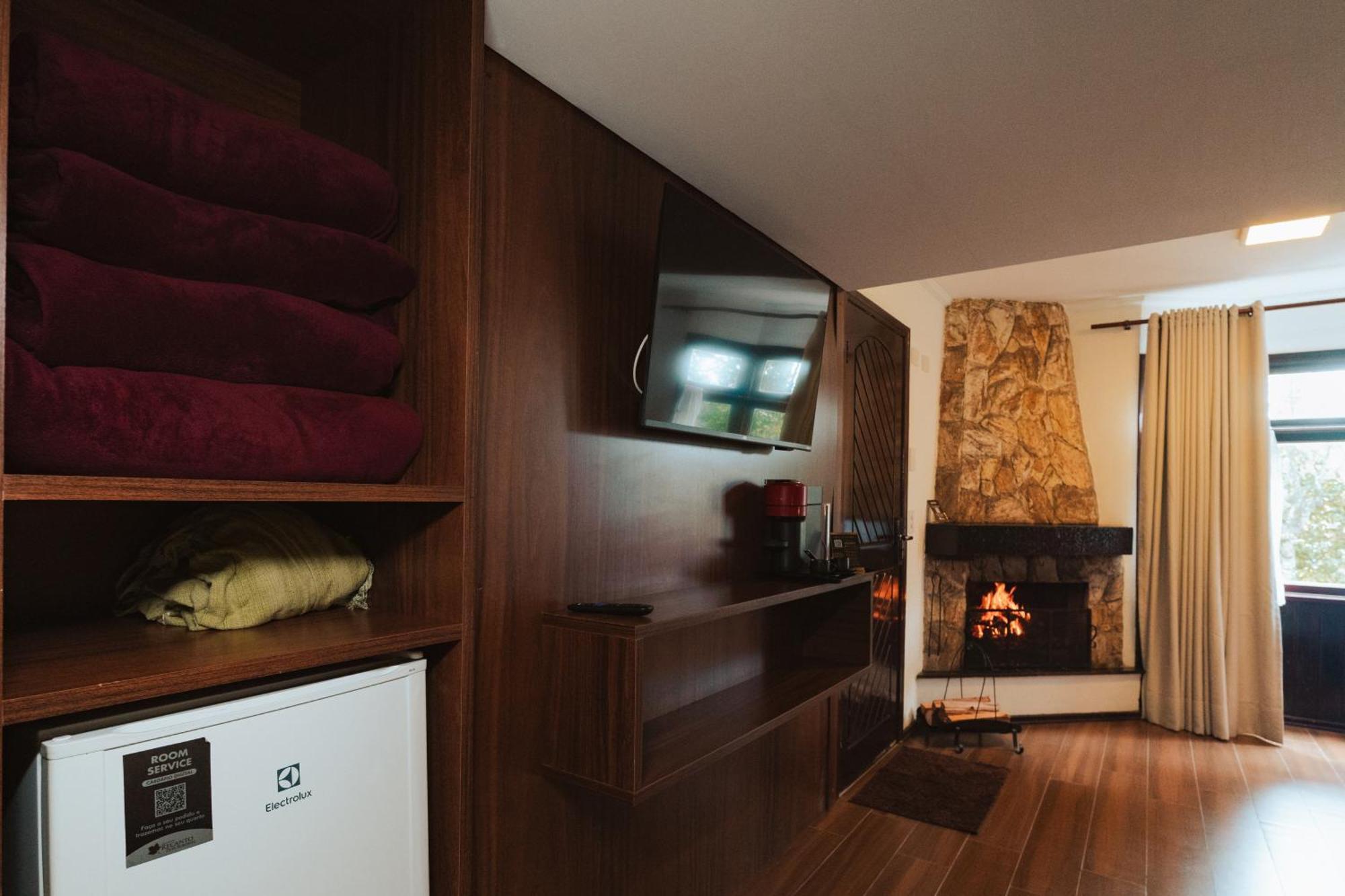 Pousada Recanto Dos Sonhos Campos do Jordão Habitación foto